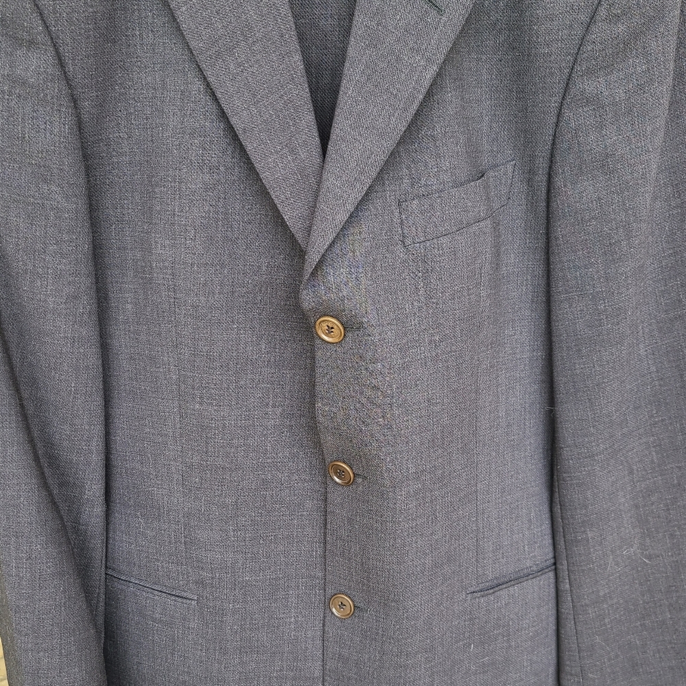 Hugo Boss Men's Suit